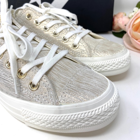 🌸 Sale 🌸 Converse Ctas Metallic Egret Suede Low Top Women's Size 9 561647C - Picture 5 of 8